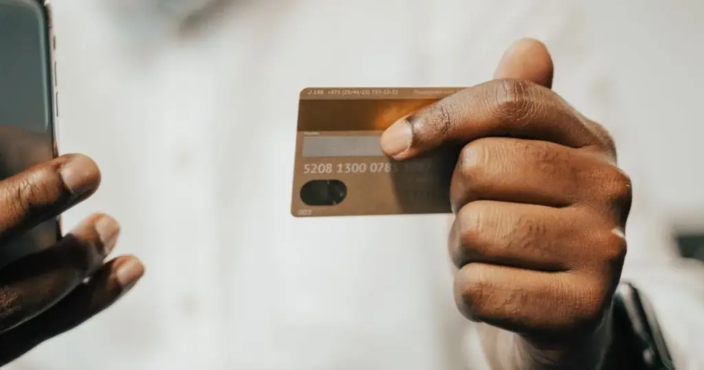 Tarjeta virtual en Colombia: cómo comprar seguro online